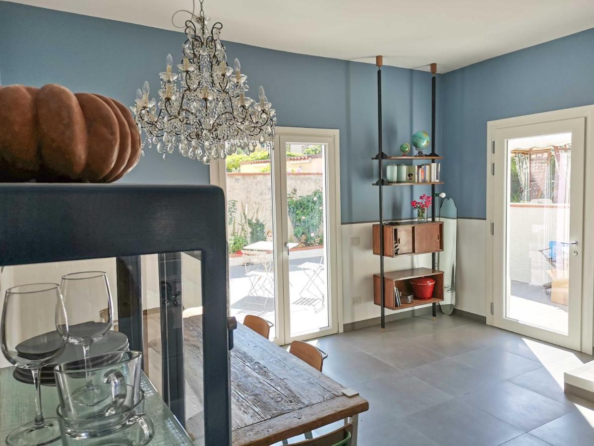 Casa Sebina - Your Design Home On The Lake - 3 Bathrooms 3 Bedrooms デセンツァーノ・デル・ガルダ エクステリア 写真