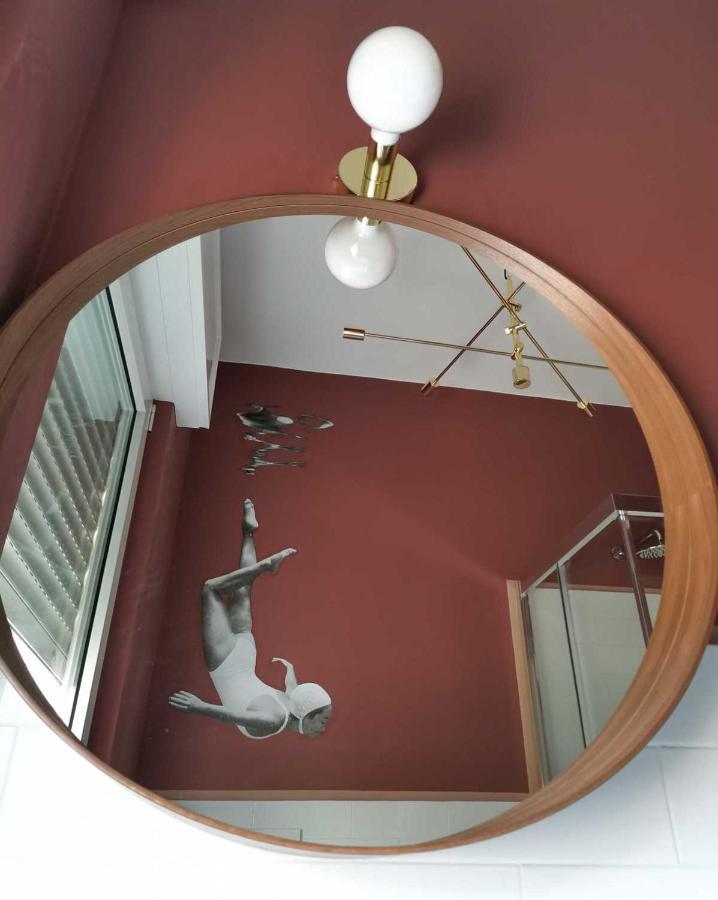 Casa Sebina - Your Design Home On The Lake - 3 Bathrooms 3 Bedrooms デセンツァーノ・デル・ガルダ エクステリア 写真